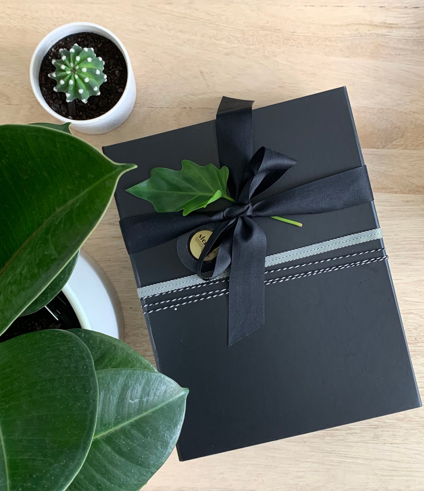Best Adelaide Corporate Gift Boxes - Sleek and Unique Gifts